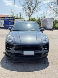 PORSCHE MACAN 2.0 – ANNO 2019 – € 38.000