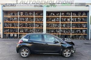 RICAMBI USATI PEUGEOT 208 1.4B 2012 COD. 8F01