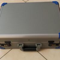 Valigia alluminio porta utensili per elettricisti