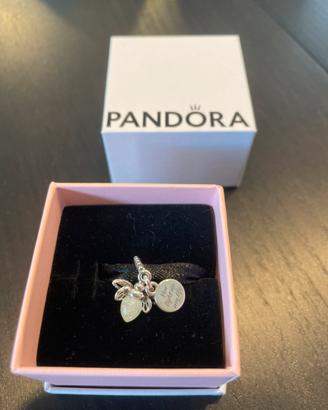 Charm Pandora Lucciola che risplende nel buio