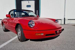 Alfa Romeo Spider 1990