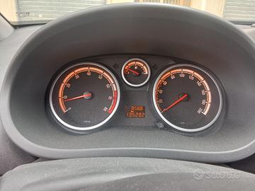 Auto Opel Corsa gpl benzina 130 milla km