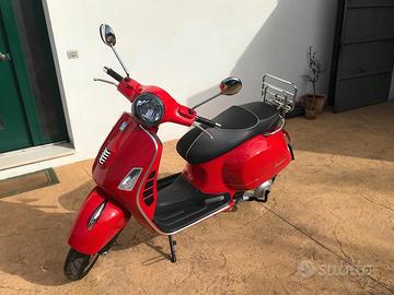 Piaggio Vespa 300 GTS - 2015