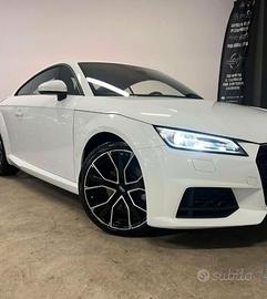 Audi TT 2.0 40 TFSI S-Tronic