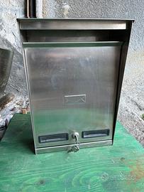 Cassetta delle lettere in acciaio inox