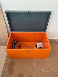 Cassettone in lamiera