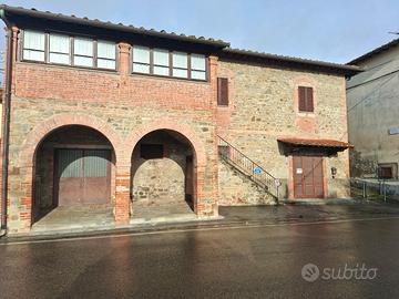 Immobile 300 metri quadri