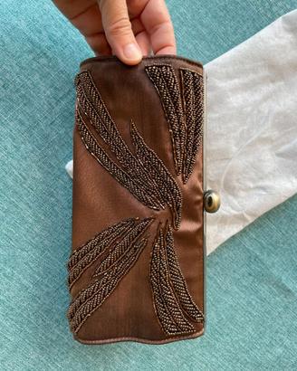 Pochette in raso con con tracolla Impero Couture