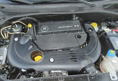 Fiat Punto Evo scatola filtro carter tergicristall