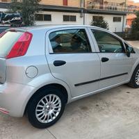 Fiat grande punto 12