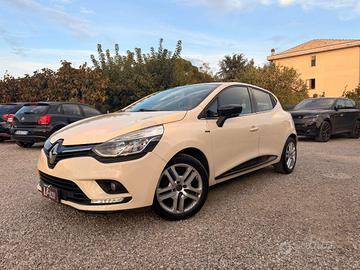RENAULT - Clio - 1.5 dCi 8V 75 CV S&S 5p. Duel