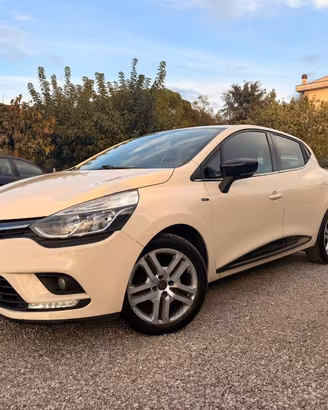 RENAULT - Clio - 1.5 dCi 8V 75 CV S&S 5p. Duel