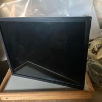 MONITOR touch screen