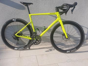 SuperSix EVO Carbon Disc 105 - bici da strada