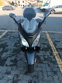 Aprilia atlantic 500