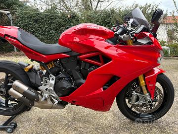 Ducati supersport s 939