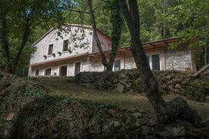 Villa antica nel parco nazionale del Matese