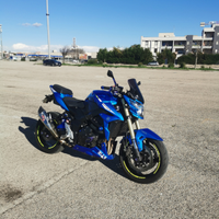 Suzuki gsr 750 2016