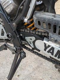 Yamaha TT600E Striscia scorri catena 4GV 5CH DJ011