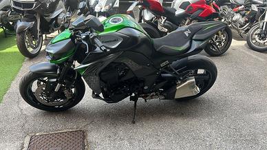 Kawasaki Z1000 R edition