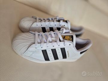Adidas originali