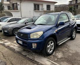 Toyota RAV 4 RAV4 2.0 Tdi D-4D cat 3 porte Sol