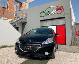 Peugeot 208 1.4 HDi 68 CV ok neopatentati