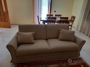 divani 2 posti