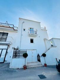 Monte di Procida - Via Caranfe