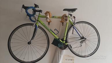 Bici da corsa marca Wilier