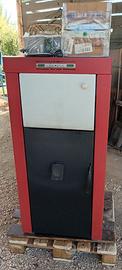Caldaia  a pellet  EDILKAMIN BASIC 18 KW