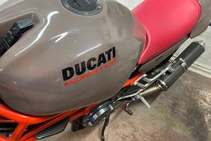 Ducati monster