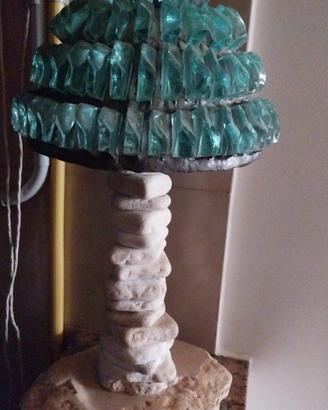 lampada da tavolo in pietra leccese