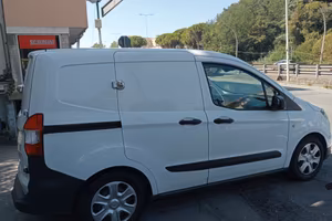 Ford Transit Courier 1.5 TDCi 100CV unico propriet