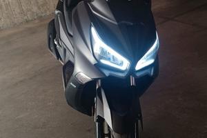 Scooter sym joymax 300z+