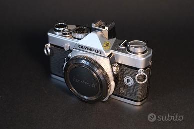 Olympus OM-1