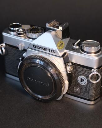 Olympus OM-1