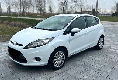 Ford Fiesta 1.2 82cv Titanium