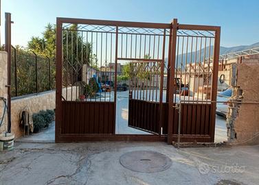 CANCELLO PORTONE 4X3 CON PORTONCINO 