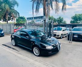 Alfa Romeo GT 2.0 JTS 16V Progression