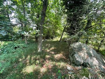 Terreno di 1118 m² a Annone di Brianza