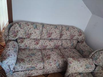 Divano e poltrone in stile