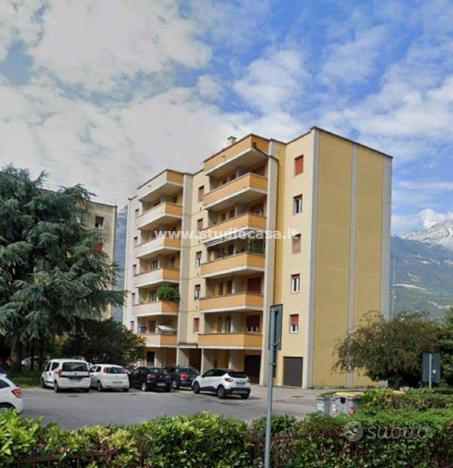 ROVERETO: 3 CAMERE in laterale Via Benacense