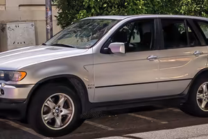 Bmw X5 ASI 3.0 D km originali...!!!