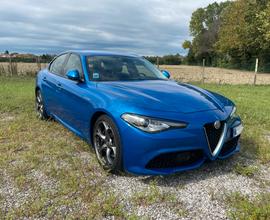 Alfa Giulia Q4 veloce 210cv blu Misano