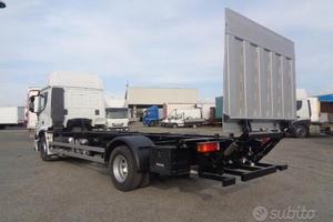 Iveco stralis at 190s33 casse mob.+sponda