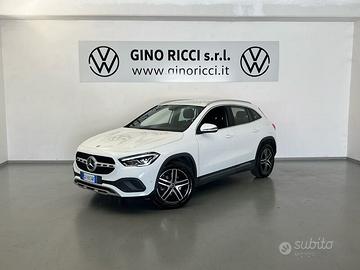 Mercedes-Benz GLA 200 d Premium 4matic auto