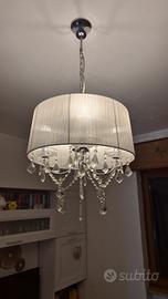 Lampadario bianco cristalli