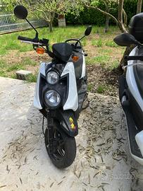 Scooter yamaha 125 cc