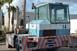 TRATTORE PORTUALE IVECO